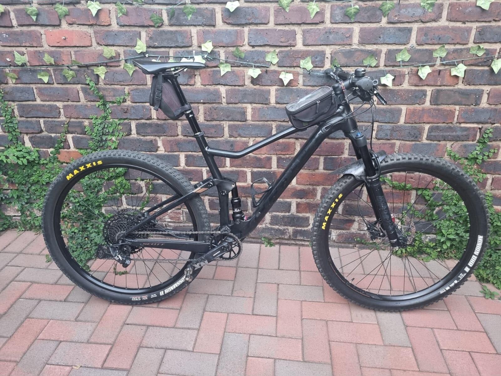 Mountain Bikes Scott Spark 950 Review 2019 Scott Spark 950 2019