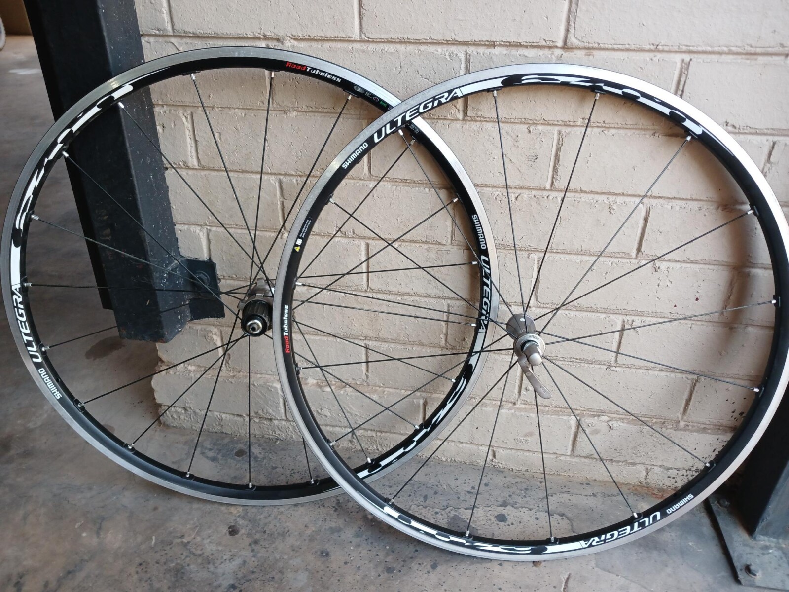 Ultegra Wh 6700 Silver Wheel VINTAGE SHIMANO ULTEGRA WH-6500 Speed