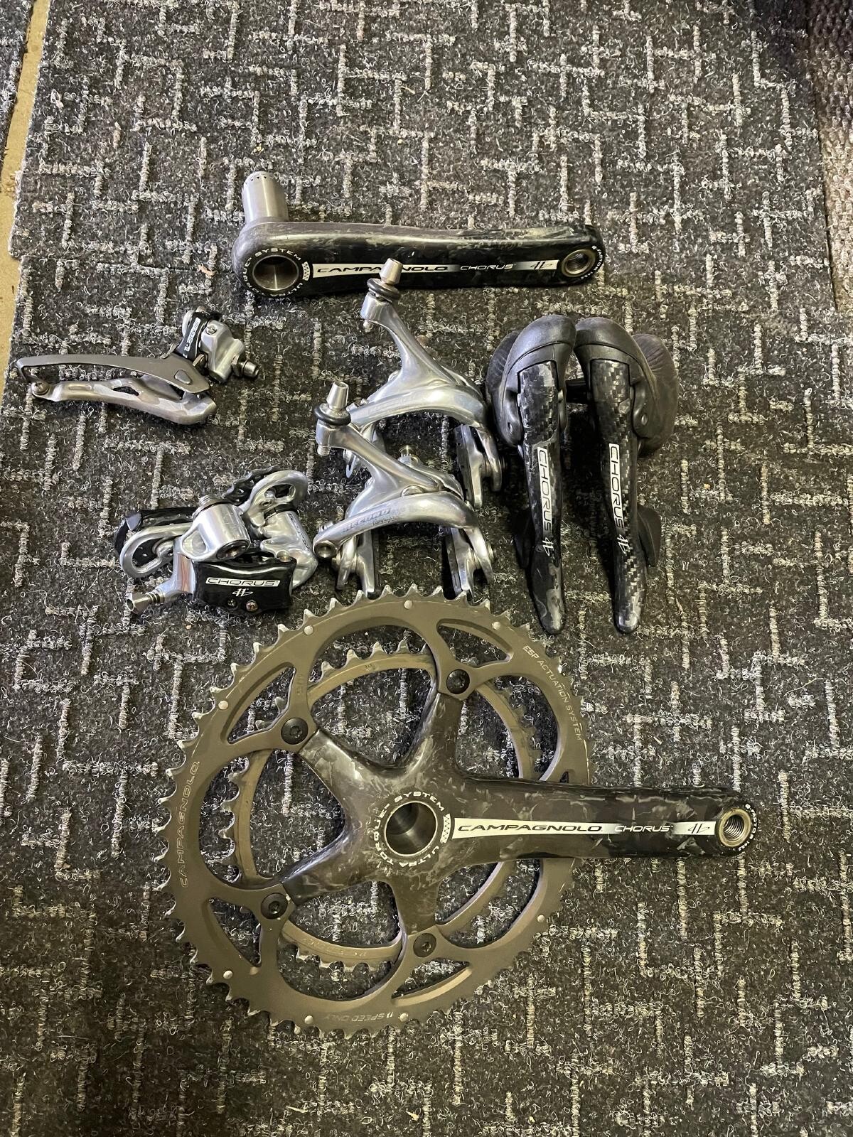 Campagnolo chorus 11 speed groupset (Price Drop) | Complete