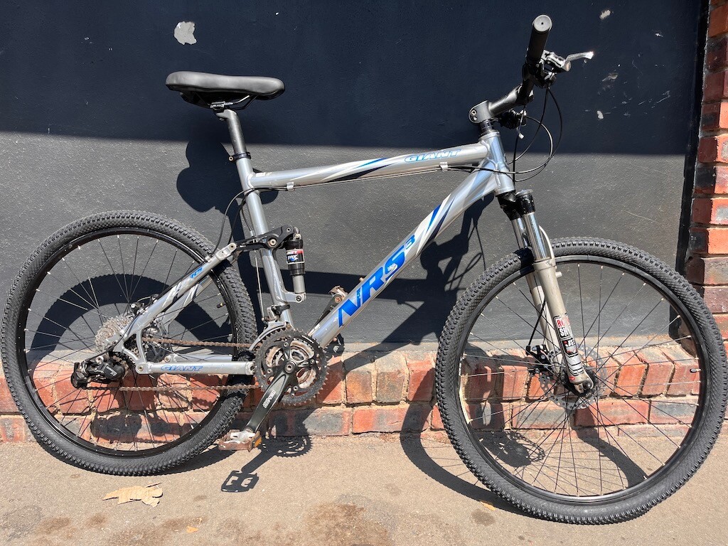 Rear Shock Giant Nrs Bike GIANT NRS Dual Suspension Mountain Bikes
