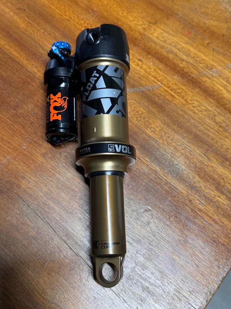 FOX FLOAT X FACTORY | Rear Shocks | Bike Hub