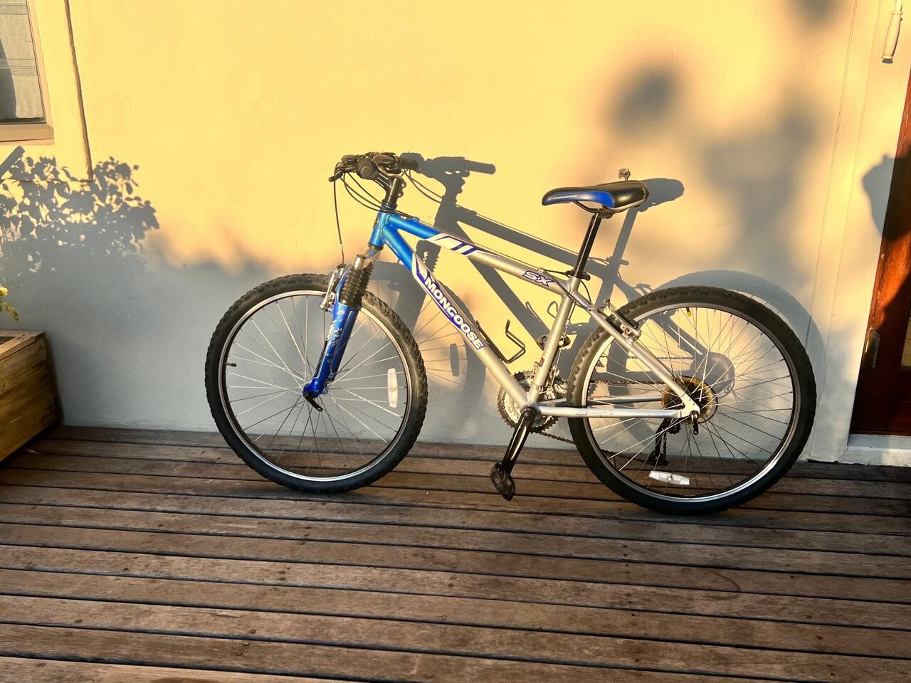 Mongoose Pro Rockadile SX | Hardtail Mountain Bikes | Bike Hub
