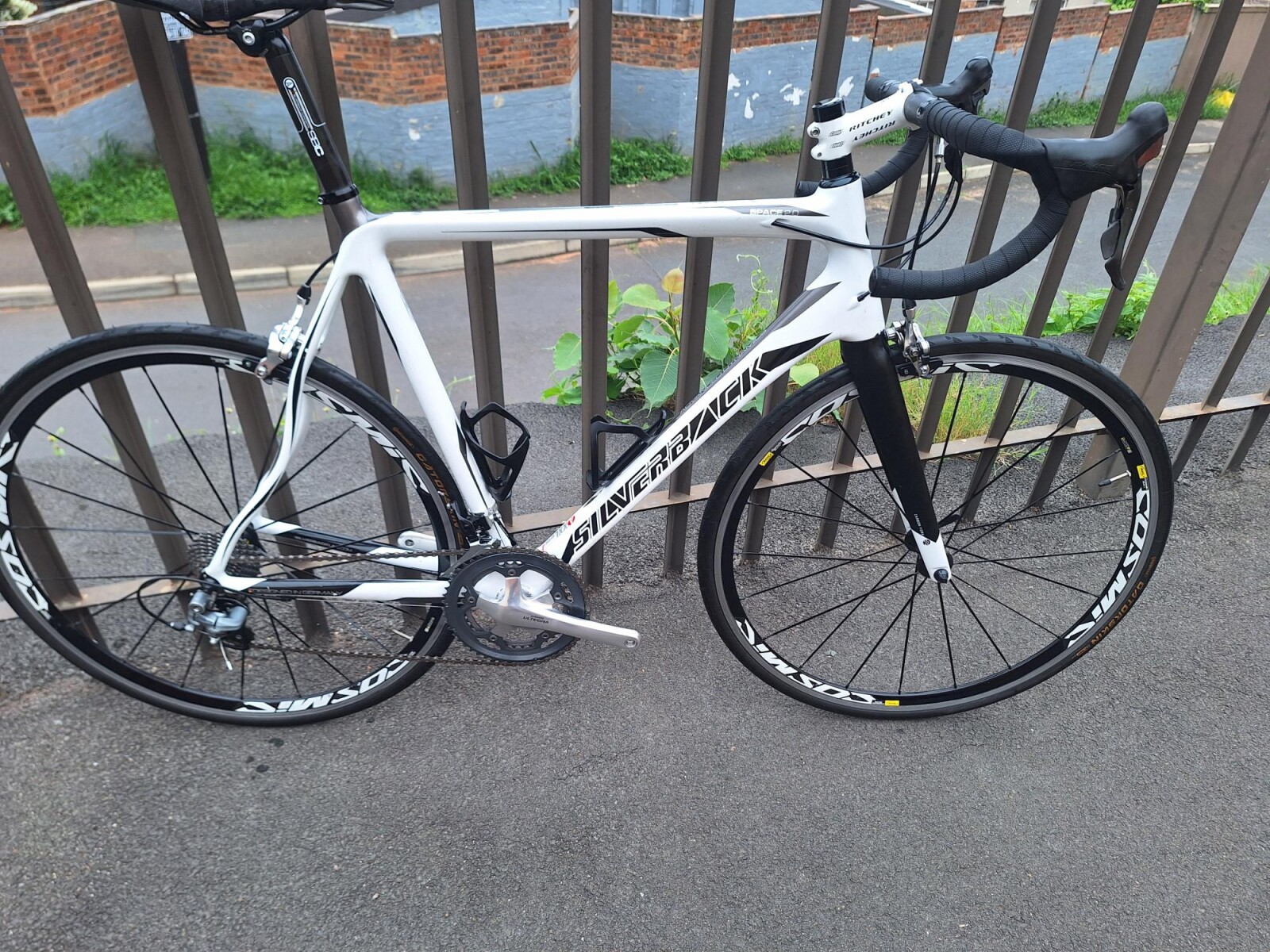 Carbon Road Bike Road Bikes Bike Hub