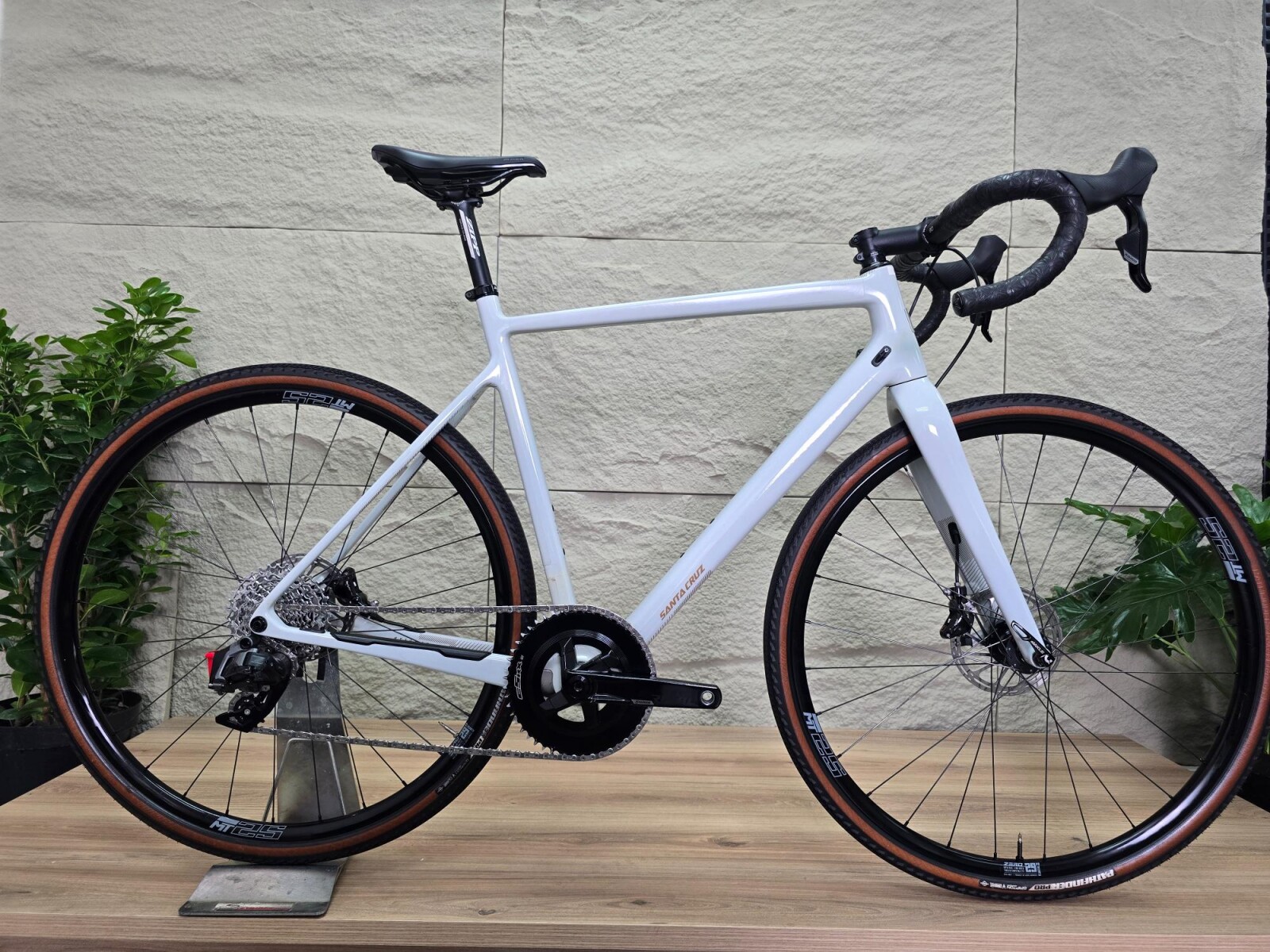 SANTA CRUZ STIGMATA CC (56cm) **Carbon-12SPD-AXS** | Gravel Bikes