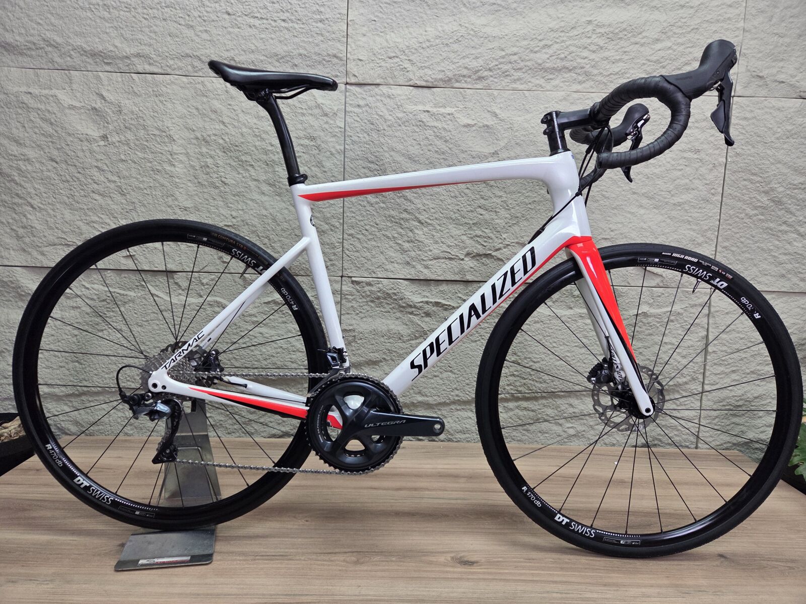 SPECIALIZED TARMAC SL6 COMP (58cm) *SOLD* Road Bikes Bike Hub