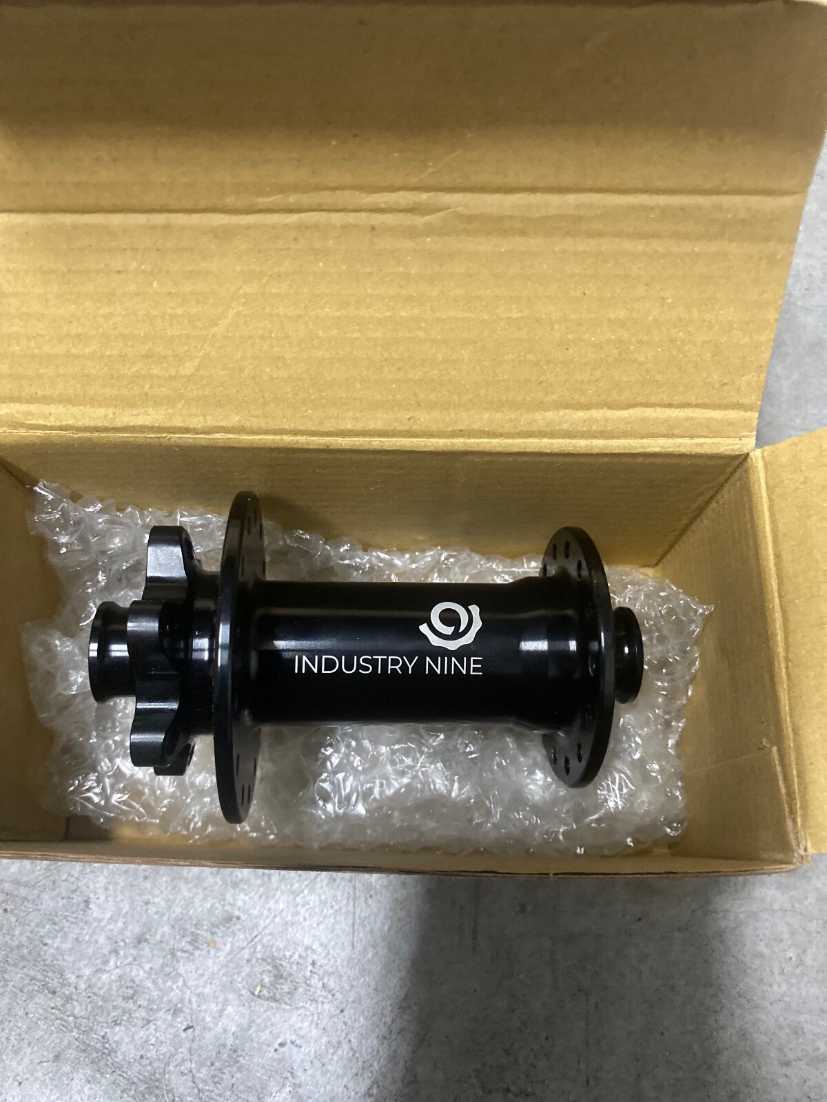 Moyeux à Disque Industry Nine 1/1 Road CL - 12x142mm TA, 24 Trous, XDR - Noir