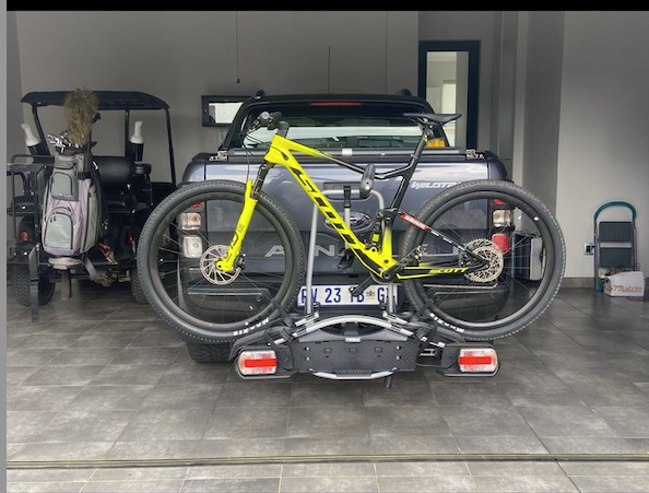 Scott Rear Rack Scott 2022 Spark RC 900 WC with Thule Bike Rack | Dual Suspension ...
