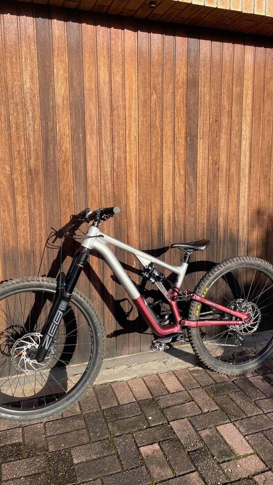 Stumpjumper Evo S4 Frame | Dual Suspension Mountain Bike Frames | Bike Hub