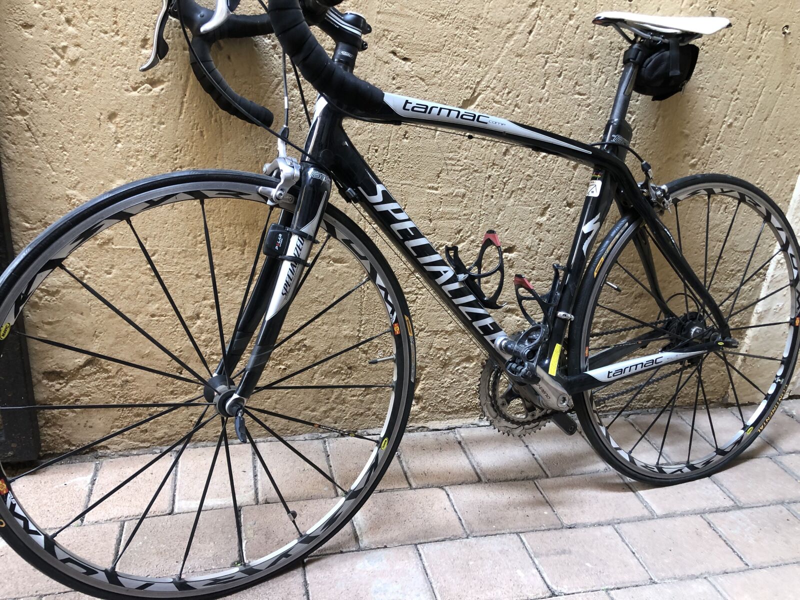 SPECIALIZED CARBON FIBER ROAD BIKE | Road Bikes | Bike Hub