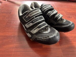 Shimano RD75 Cleats Shoes Bike Hub