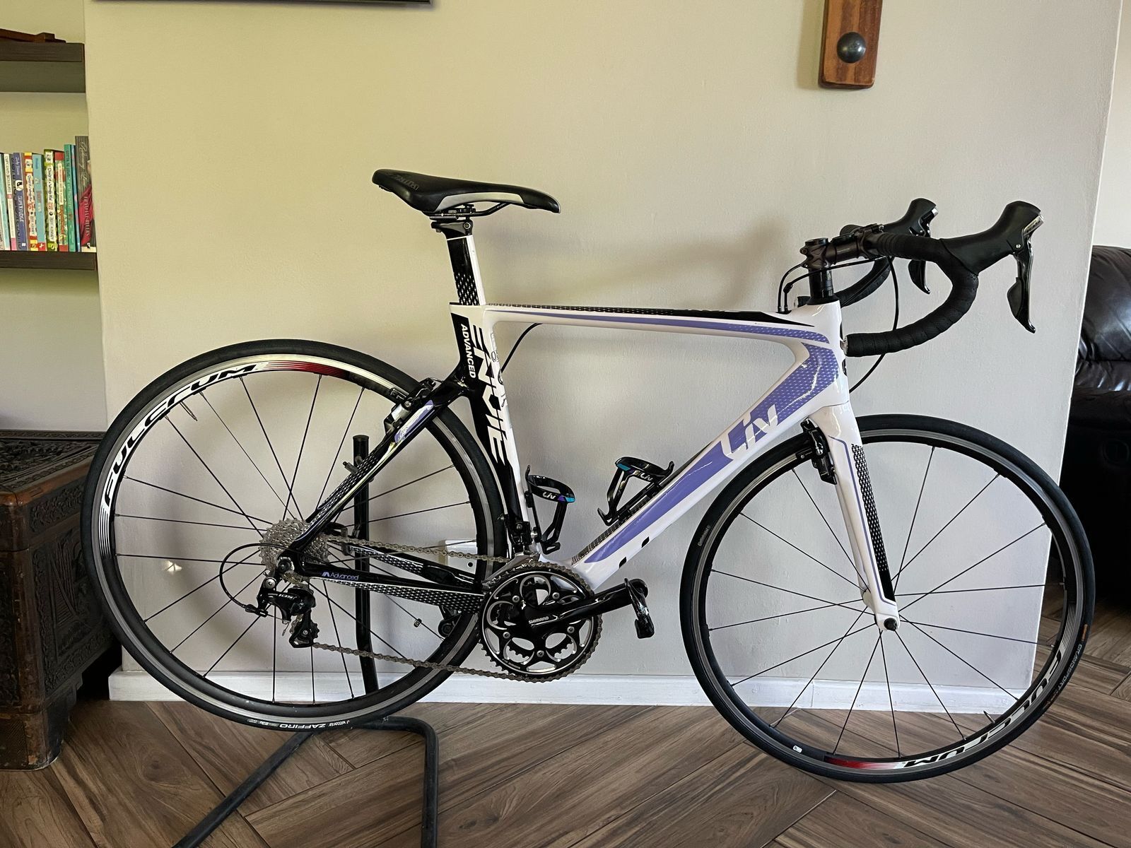 Bicycles Liv Envie Advanced 2015 Liv Envie Advanced II Road Bikes