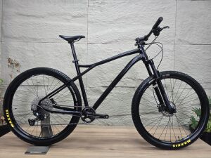 OLD MOUNTAIN オールドマウンテンGARAKUDA 黒BOTANIZE GT Avalanche 9R Expert (XL) **12SPD-Rockshox** | Hardtail Mountain