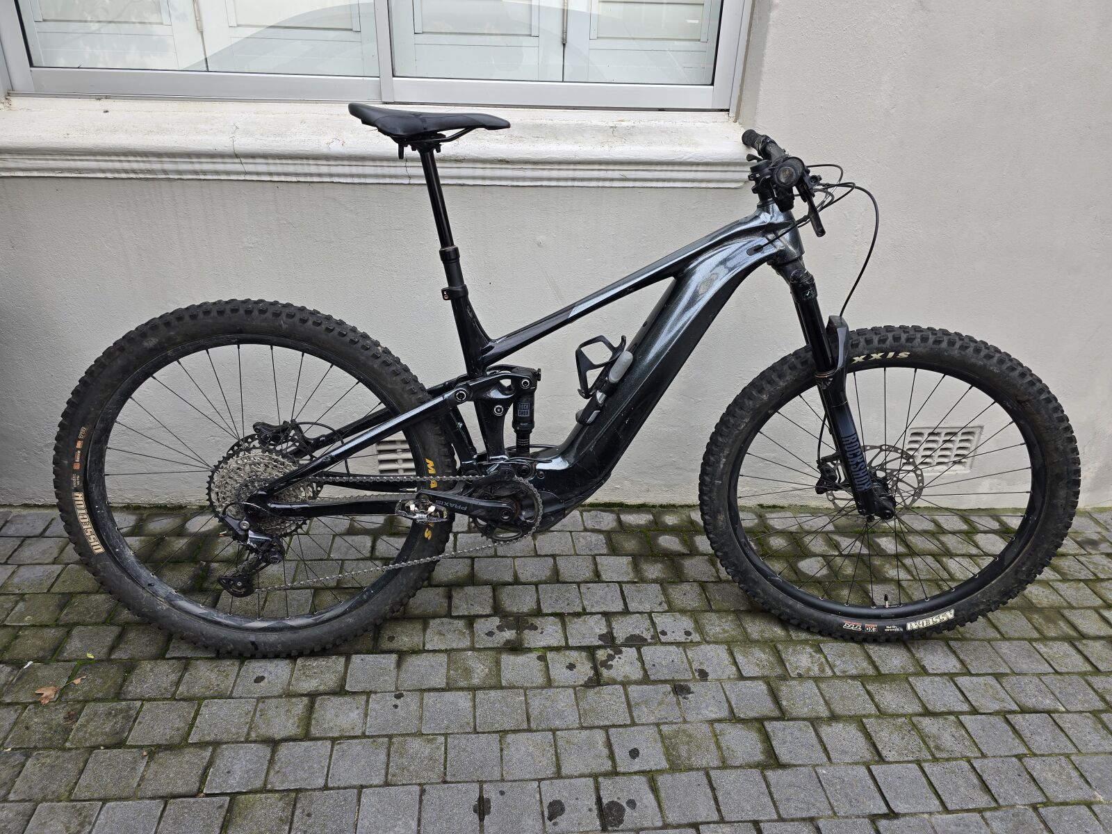 Trance X E+ Pro 29er (R109,990 new) Dual Suspension Mountain E