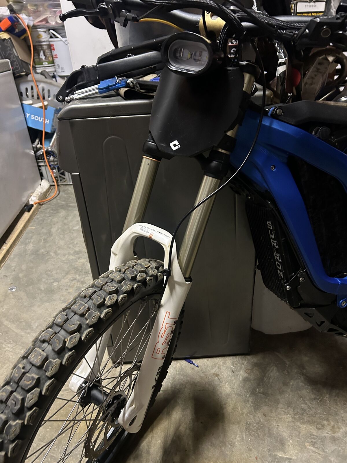 RST Killah DH forks (26) Mountain Bike Forks Bike Hub