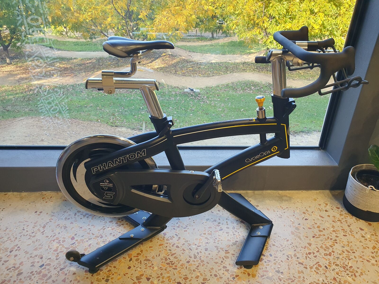 cycleops phantom 5 for sale