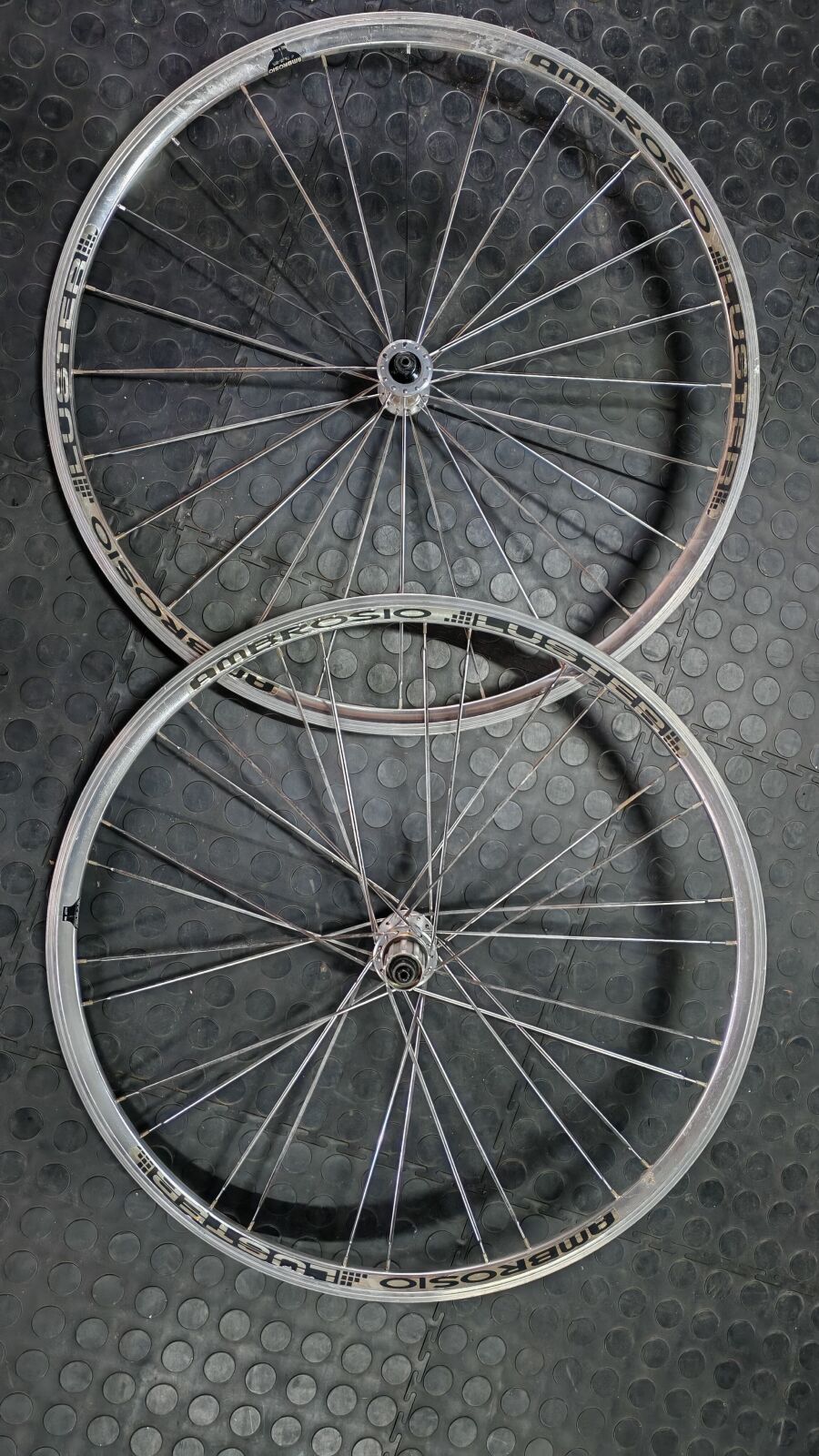 Roues Vintage Ambrosio High Flange Pour VTT 26 Pouces - Occasion, Aluminium, état Fonctionnel