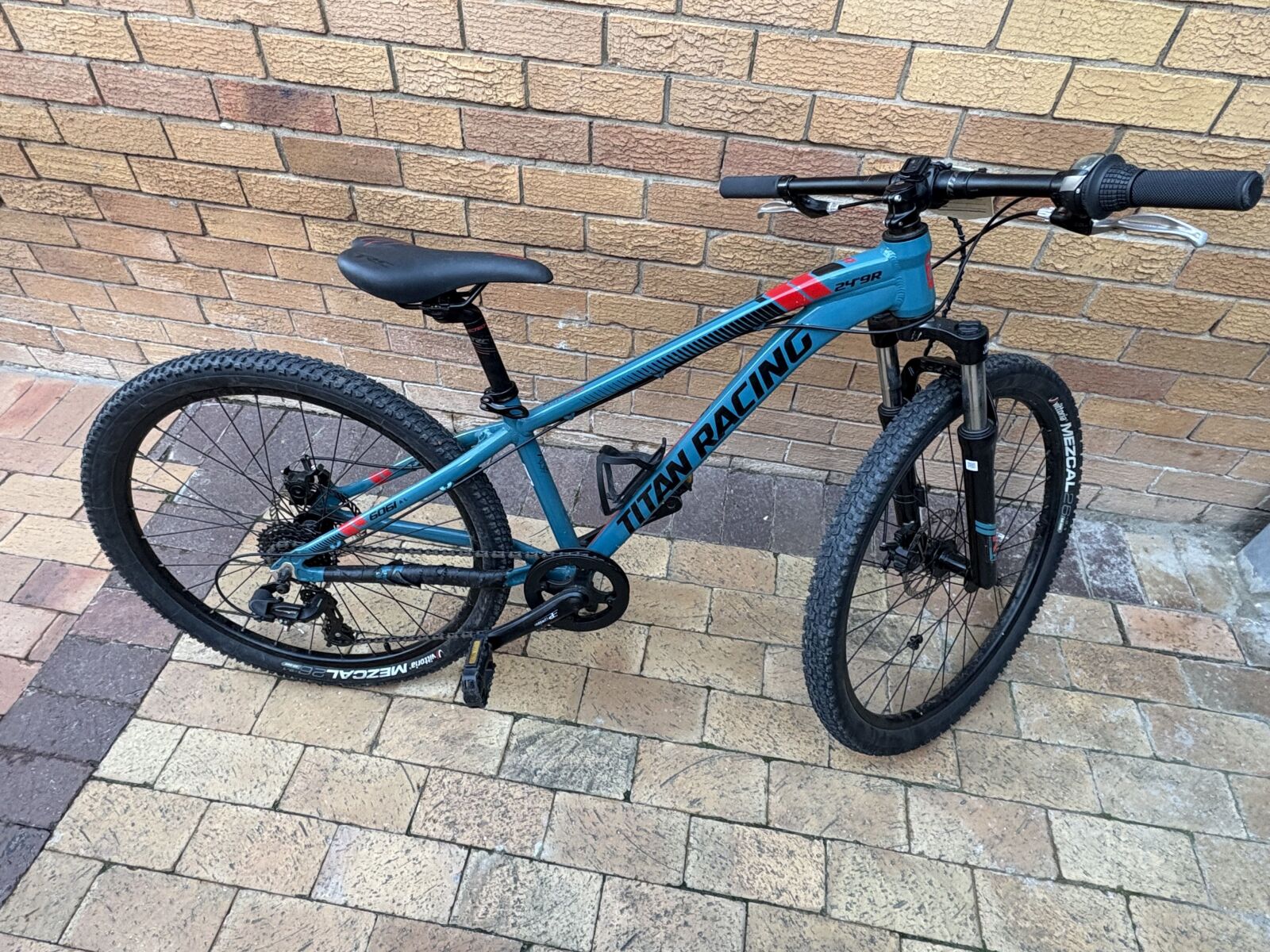 Titan Racing Kids Bikes Bike Hub