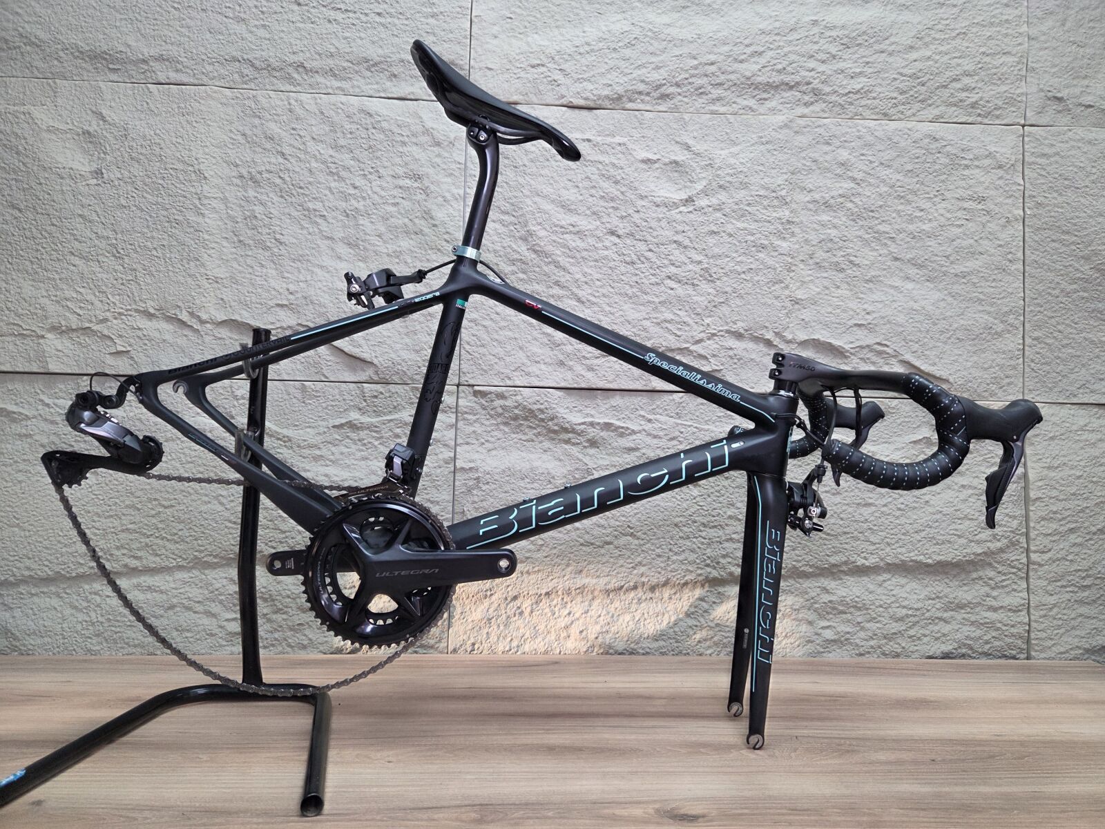 BIANCHI SPECIALISSIMA FRAME (51cm) **ULTEGRA-DI2* Road Bikes