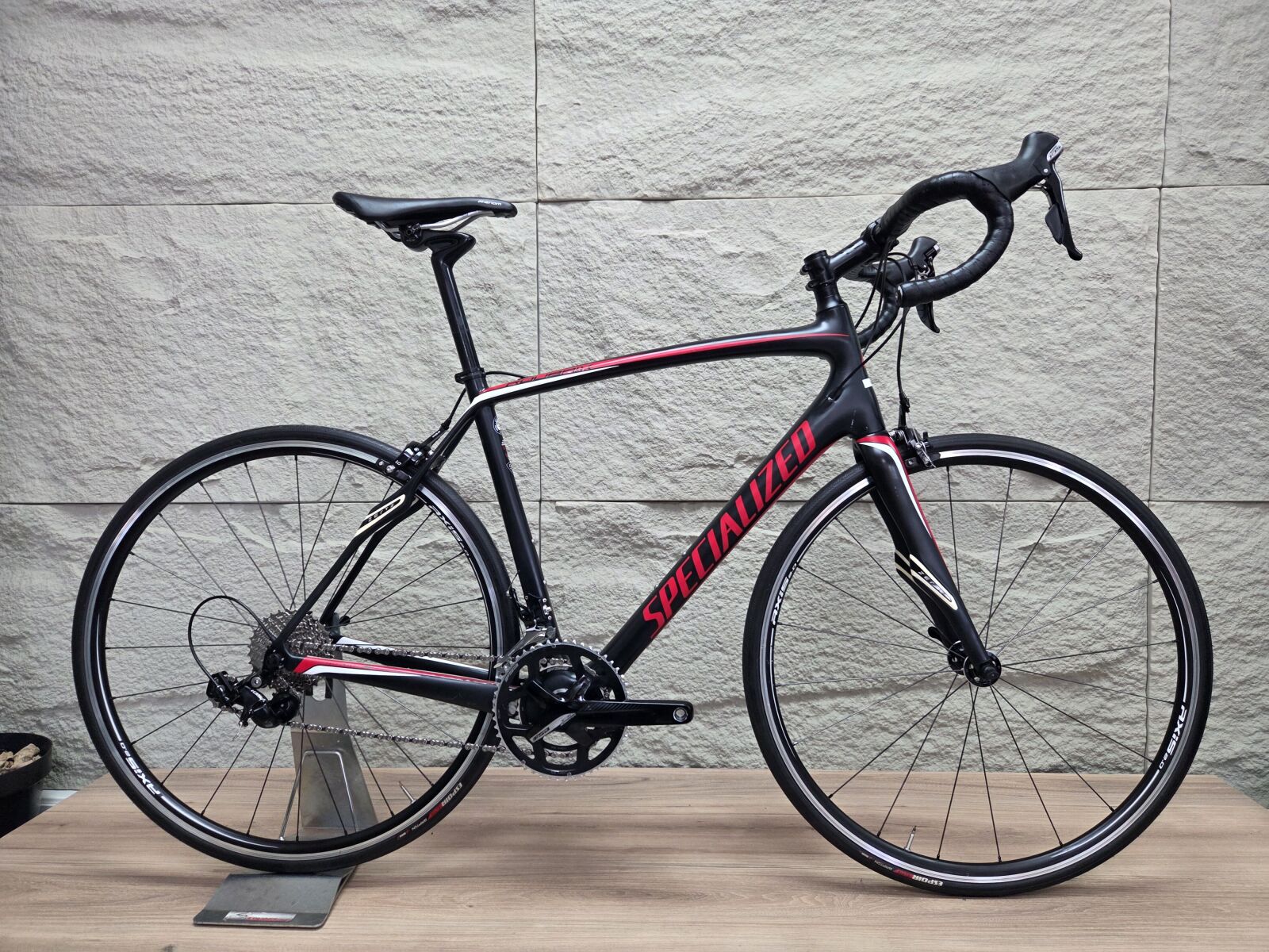 2016 Specialized Roubaix Sl4 Comp Disc Roubaix Comp Specialized