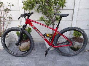 Trek Marlin 8 Gen 3 | Hardtail Mountain Bikes | Bike Hub