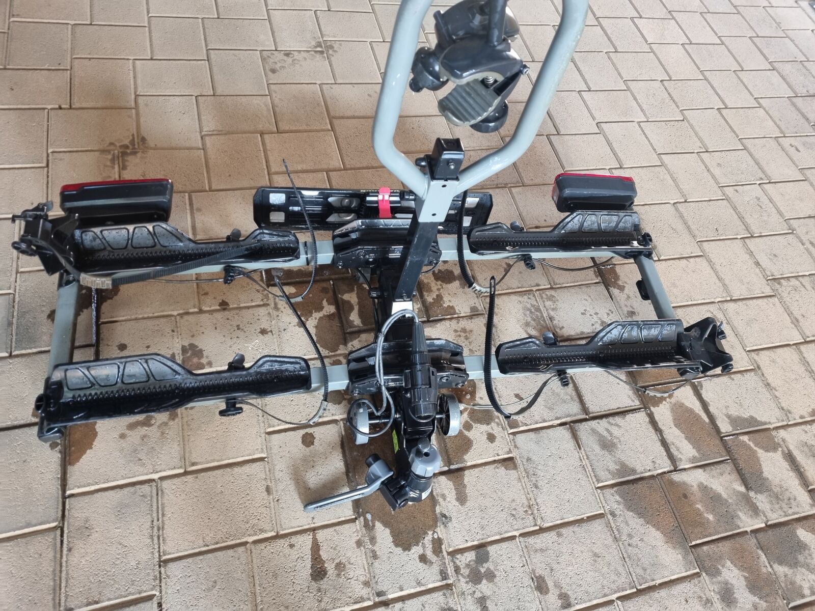 Buzz rack | Bike Racks | Bike Hub