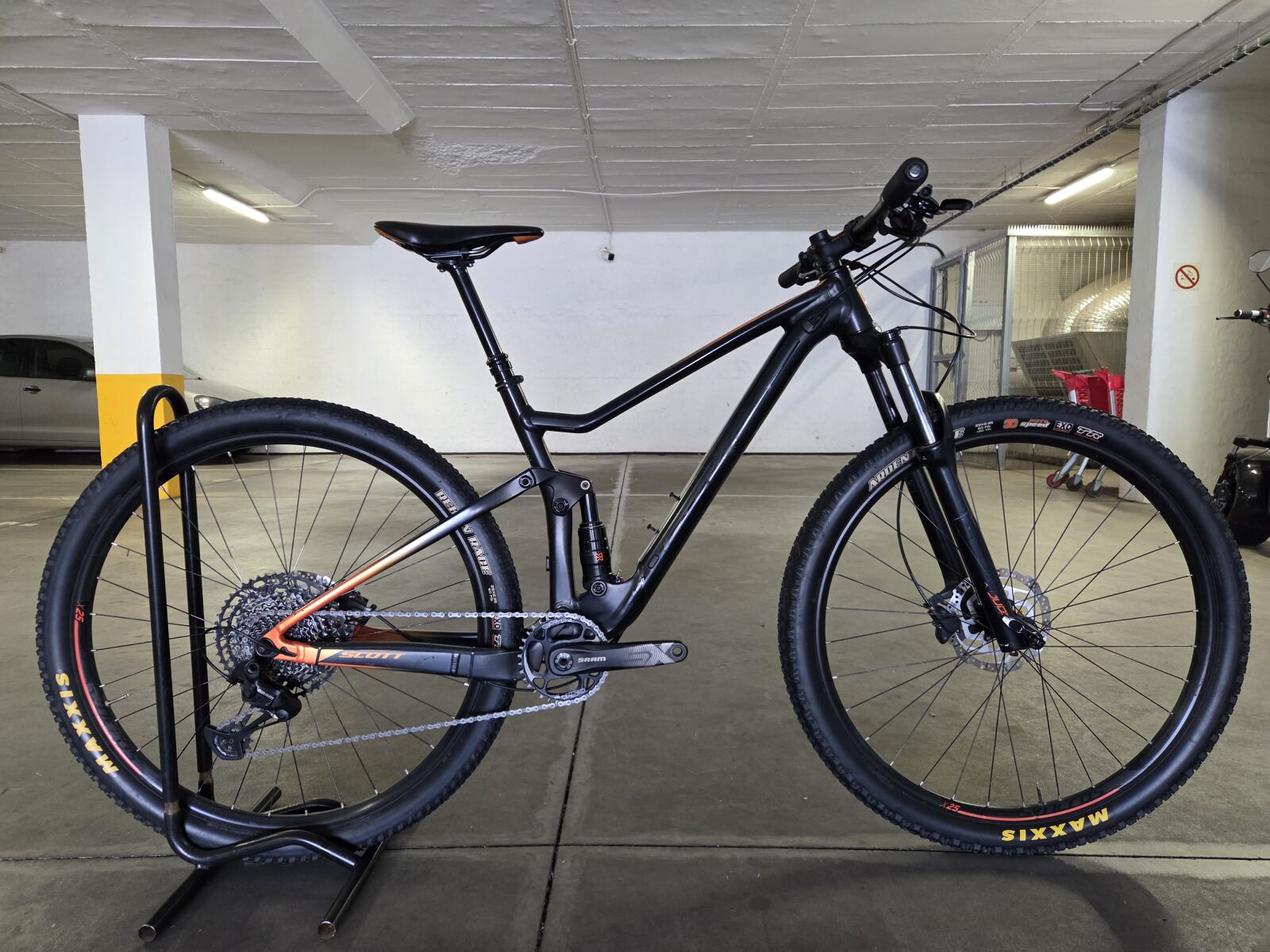 Dark Grey Scott Spark Rc 900 Comp 2021 Scott Spark RC 900 Pro