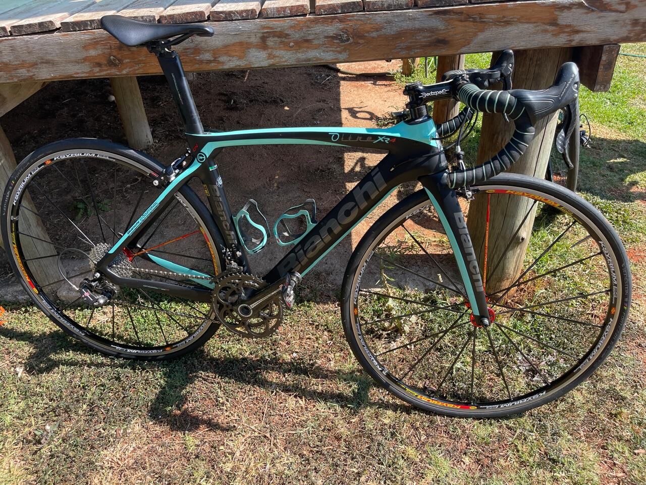 bianchi 50 cm road bike Oltre Comp Shimano 105 Di2 Disc 2025, Size 50cm Cycle Exchange making it a very attractive road bike in its price class Bianchi M alloy. Shimano Ultegra
