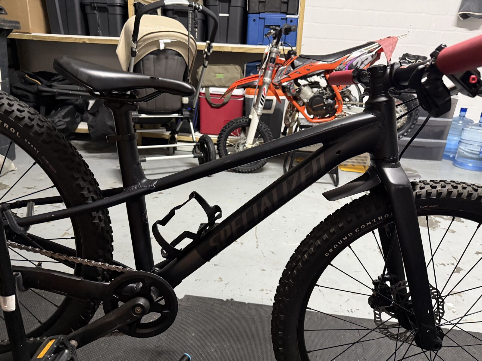 Riprock 24 Specialized Kids Bikes Bike Hub