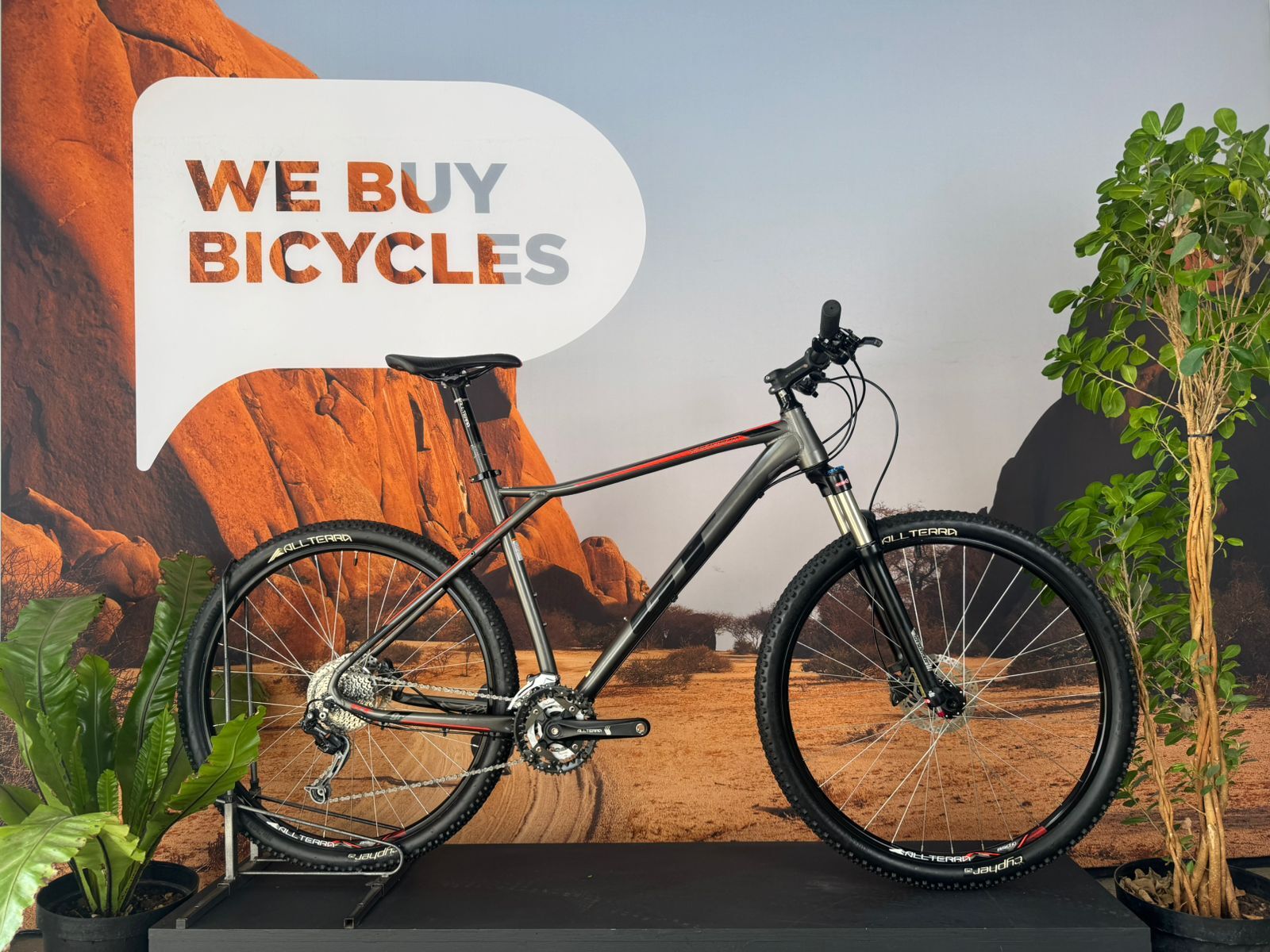 Karakoram Comp Gt Karakoram Sport 2018 Pre-Owned GT Karakoram Comp