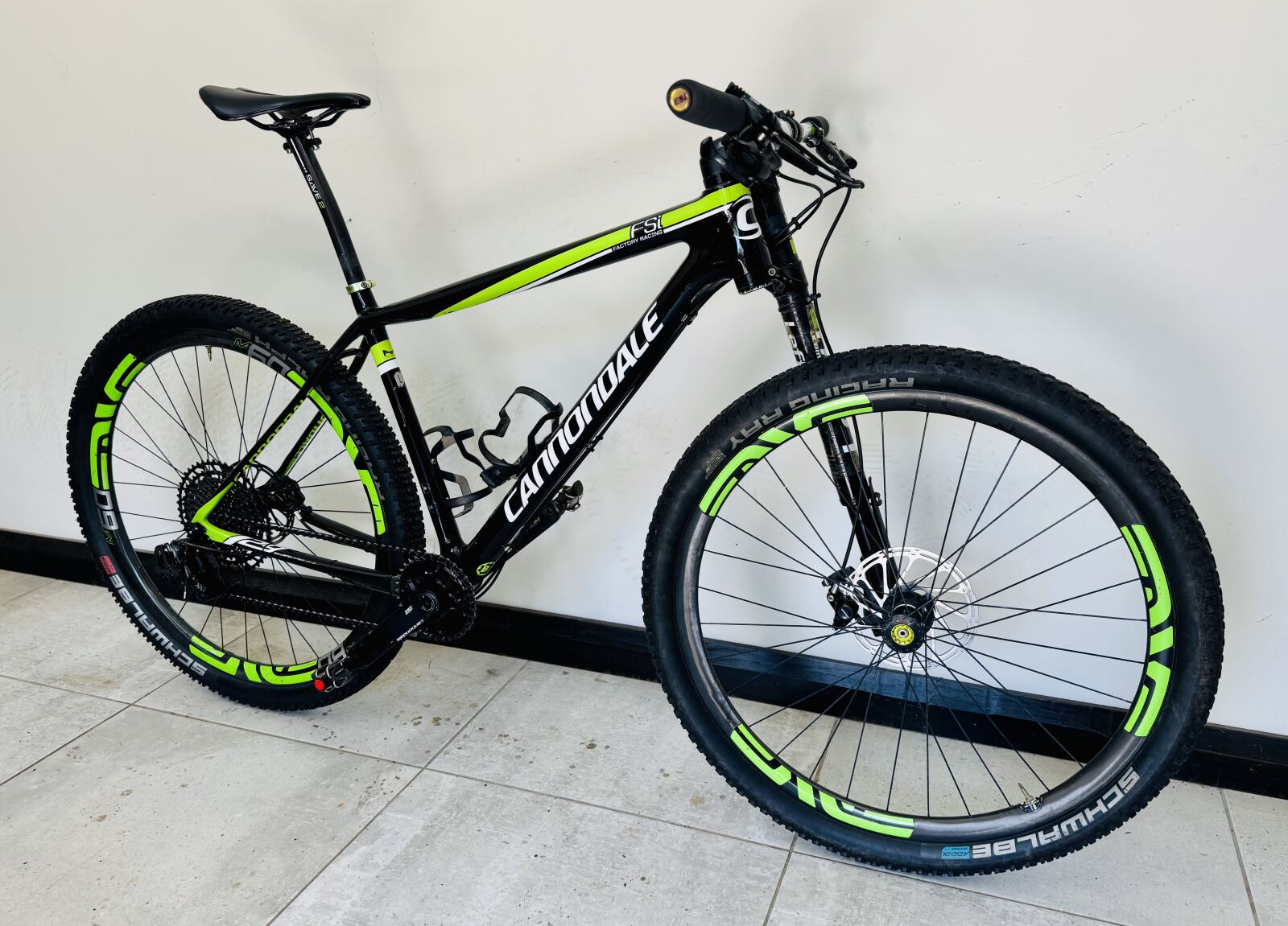 Cannondale FSi Team Edition Hardtail Mountain Bikes Bike Hub