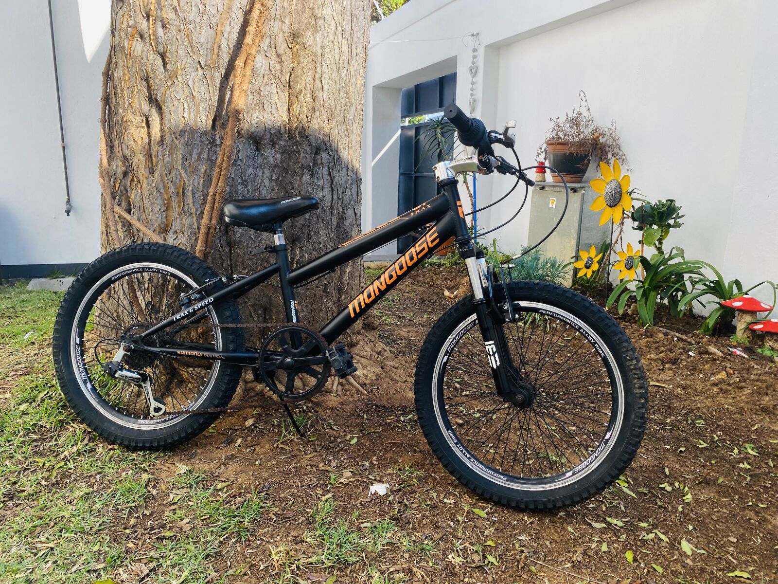 Mongoose Trax 20inch Kids Bikes Bike Hub