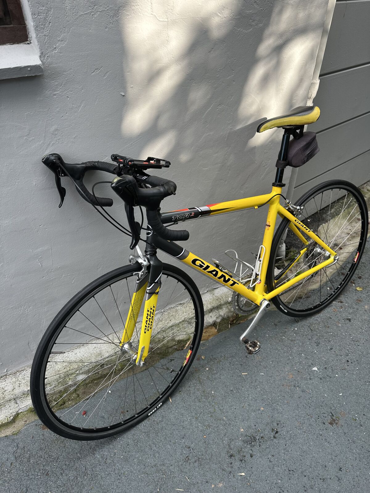 Giant TCR Road Bike | Road Bikes | Bike Hub Giant TCR Road Bike | Road Bikes | Bike Hub