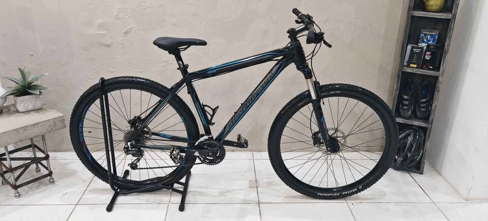 Silverback sola MTB L Hardtail Mountain Bikes Bike Hub