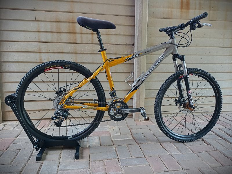 Schwinn Mesa GSD 26 Mountain Bike (Select Series) | Hardtail