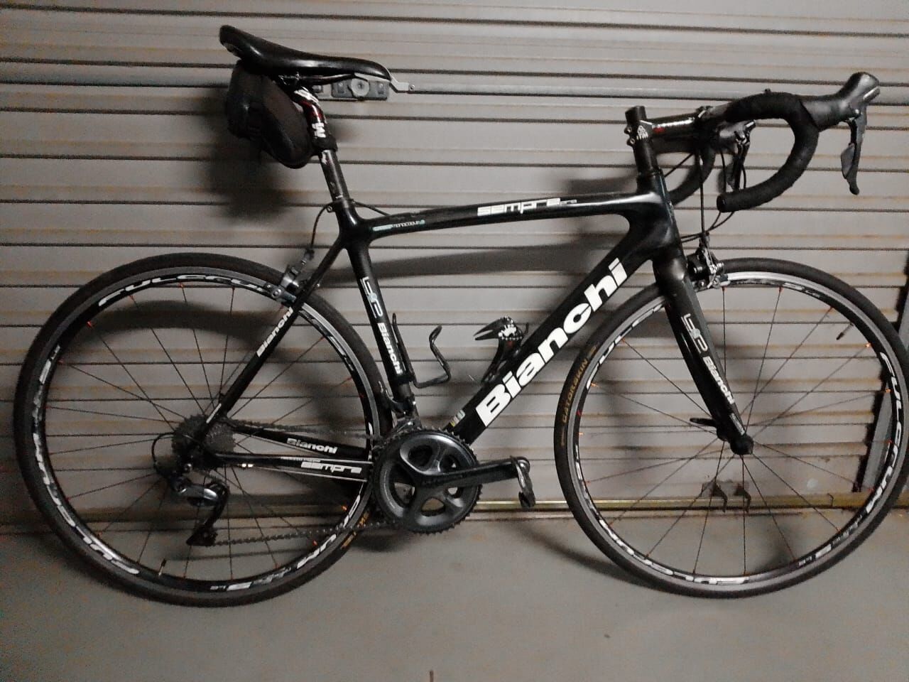 Bianchi Sempre Pro | Road Bikes | Bike Hub