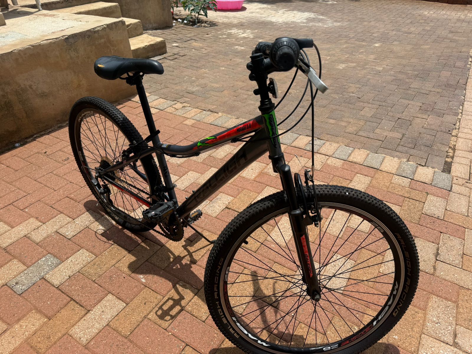 Raleigh Mountain Bike Hardtail Mountain Bikes Bike Hub Raleigh Mountain Bike Hardtail Mountain Bikes Bike Hub