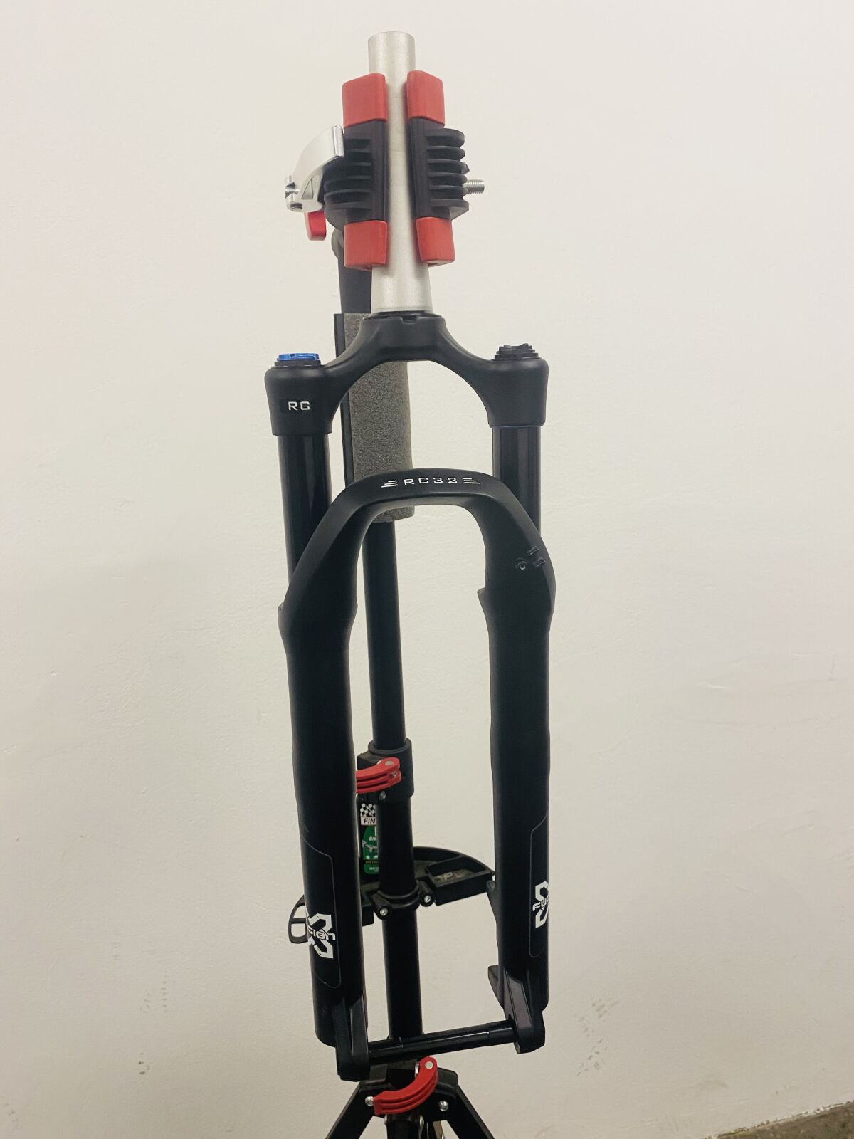 X Fusion RC32 Air (Boost) | Mountain Bike Forks | Bike Hub