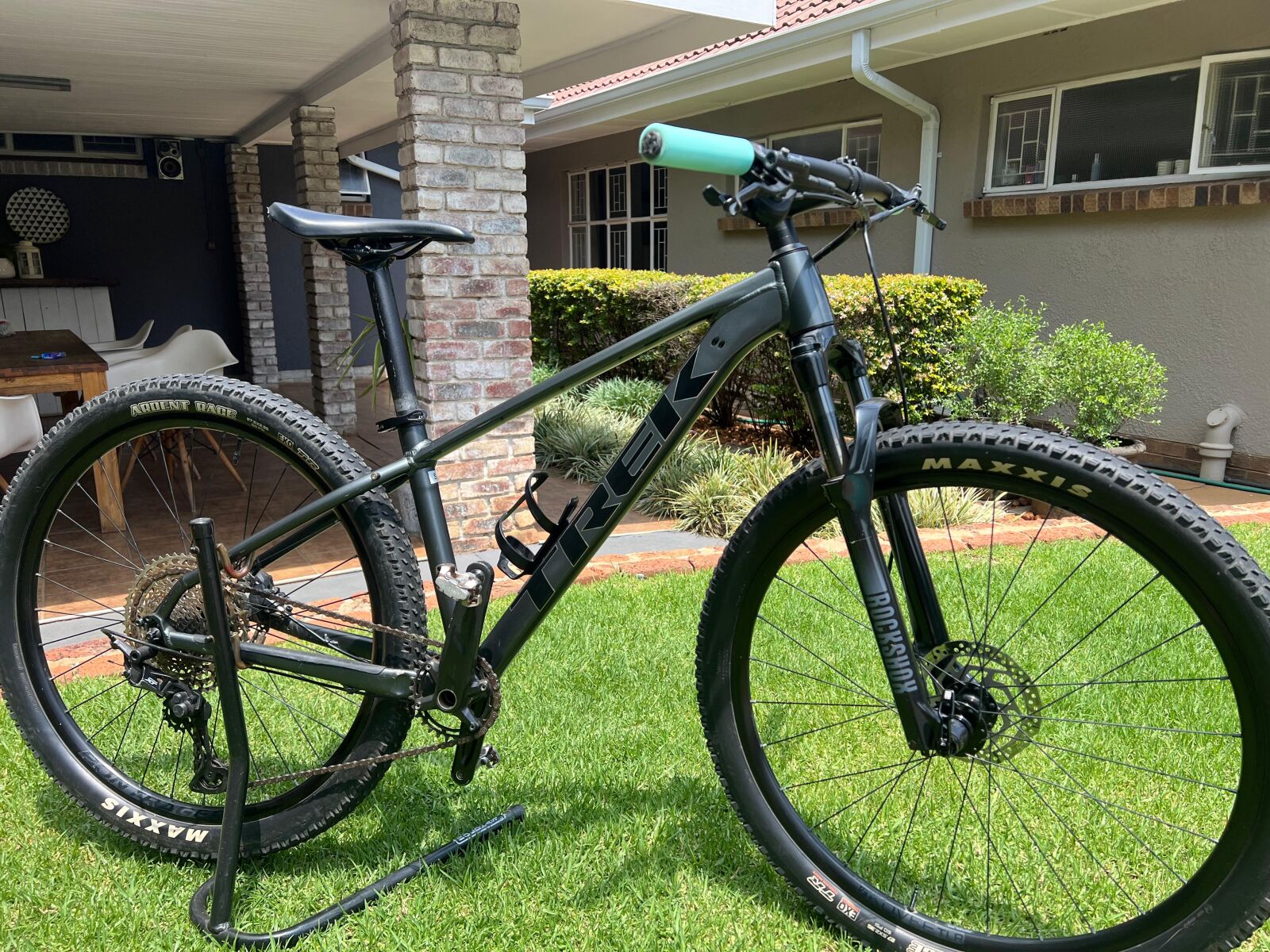 2022 Trek X Caliber Mountain Bike | Hardtail Mountain Bikes | Bike Hub