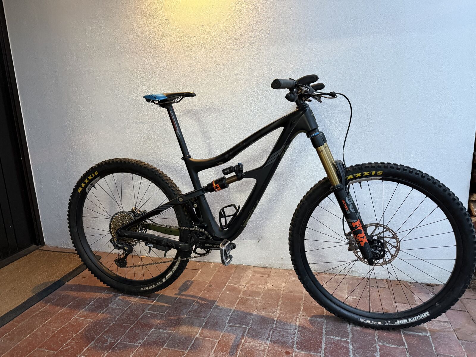 Ibis Ripmo V1 carbon Large | Dual Suspension Mountain Bikes | Bike Hub