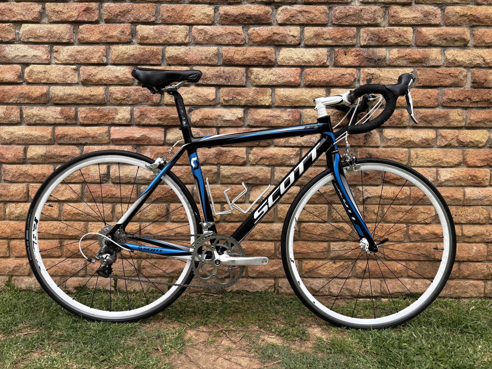 Scott Speedster S30 Road Bike | Road Bikes | Bike Hub