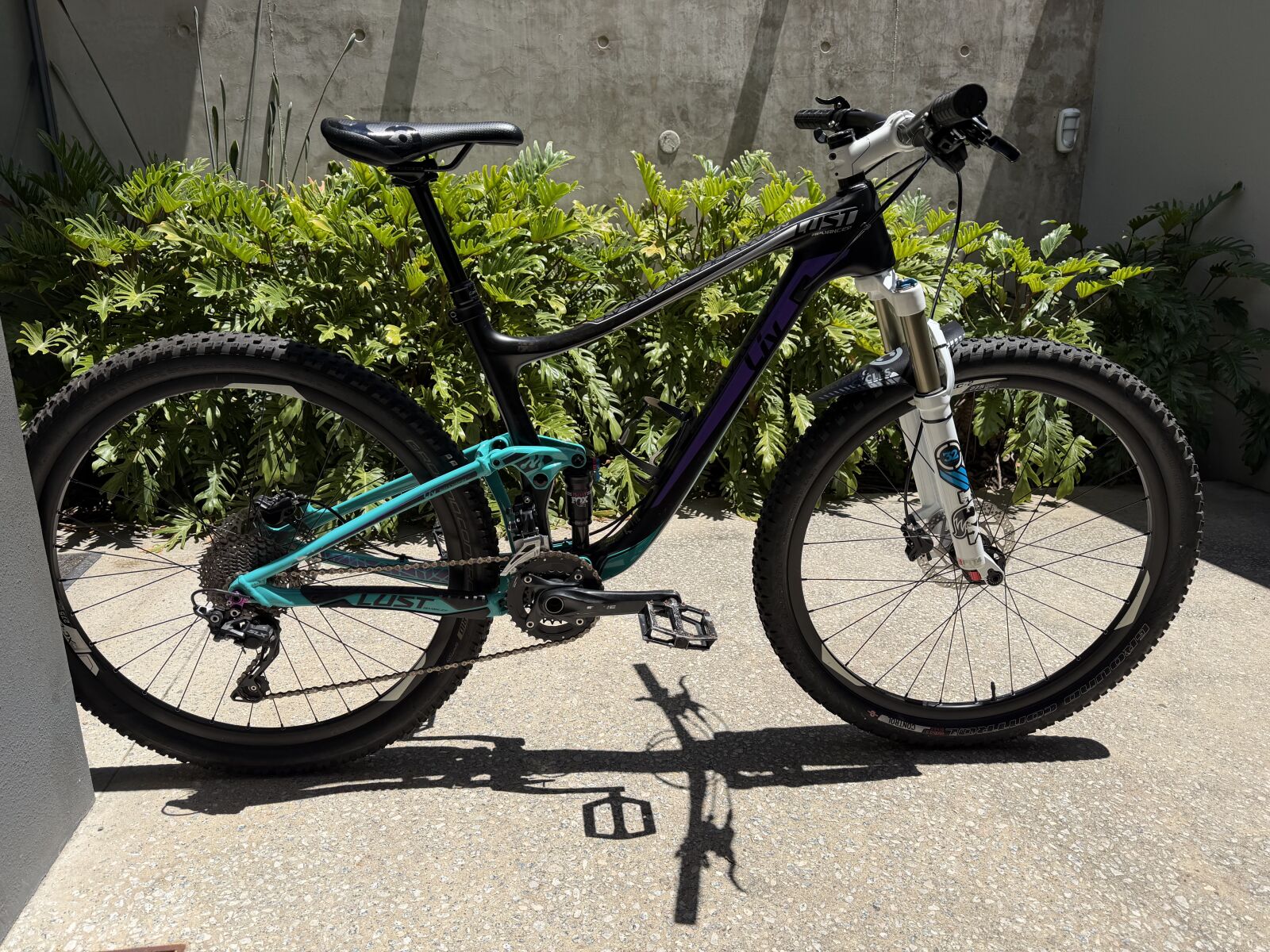 Giant Liv Lust Advanced | Dual Suspension Mountain Bikes | Bike Hub