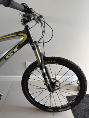 GT MARATHON PRO CARBON | Dual Suspension Mountain Bikes | Bike Hub
