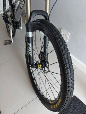 GT MARATHON PRO CARBON | Dual Suspension Mountain Bikes | Bike Hub