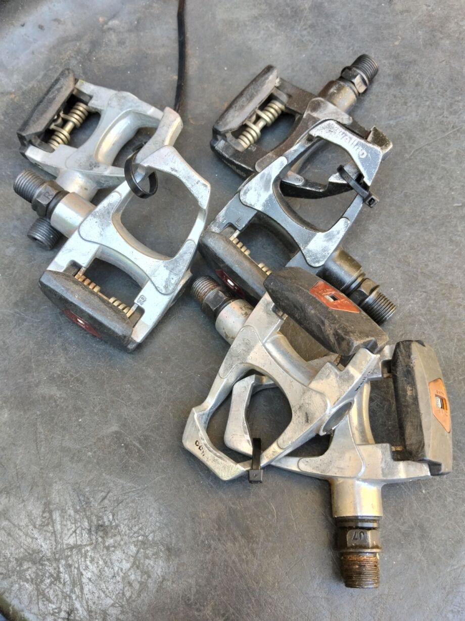 Welgo Cleats Pedals R100 Each 3 Sets | Pedals | Bike Hub