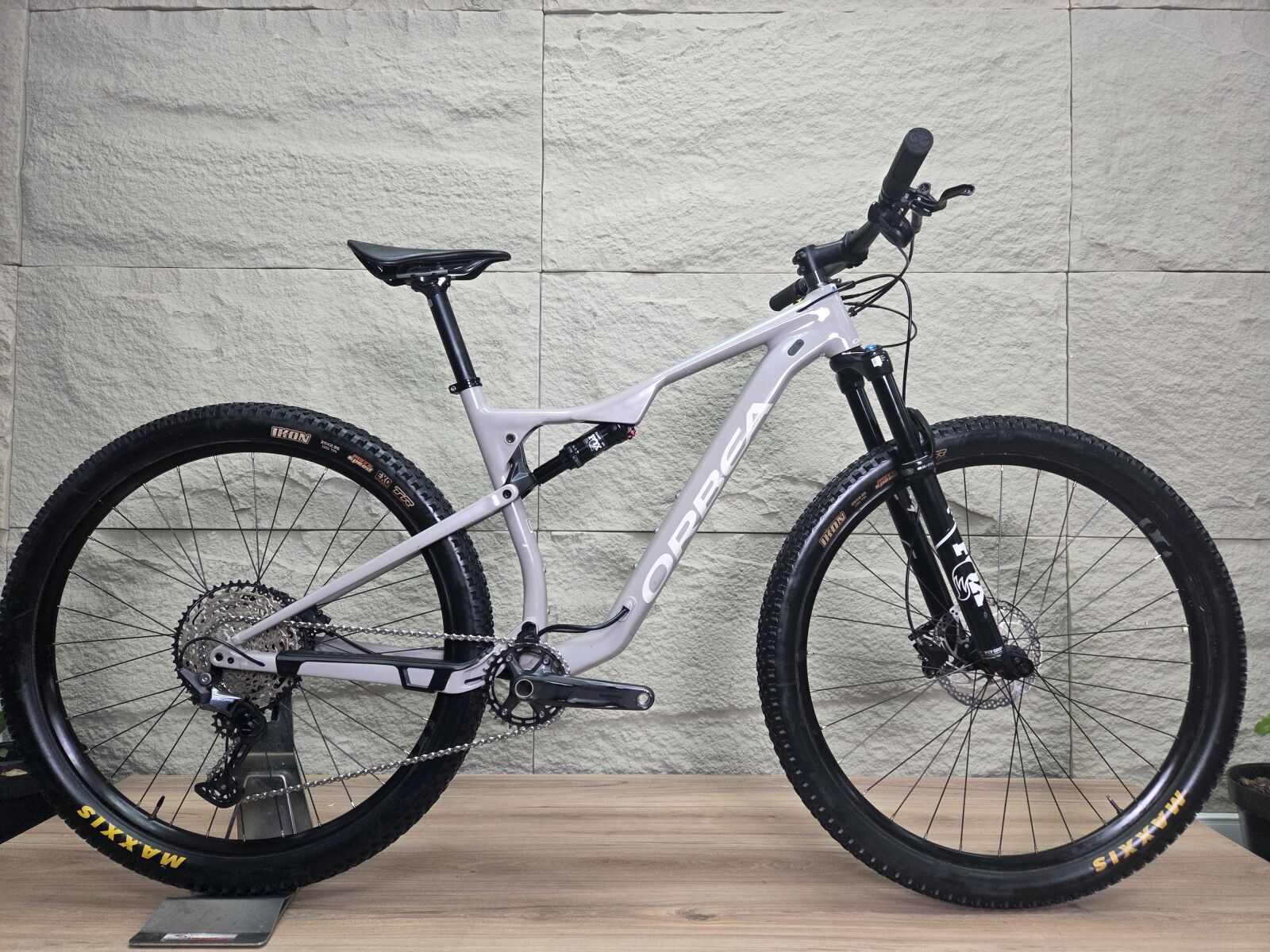 Orbea OIZ H30 (L) **2022-FOX-12SPD** | Dual Suspension Mountain