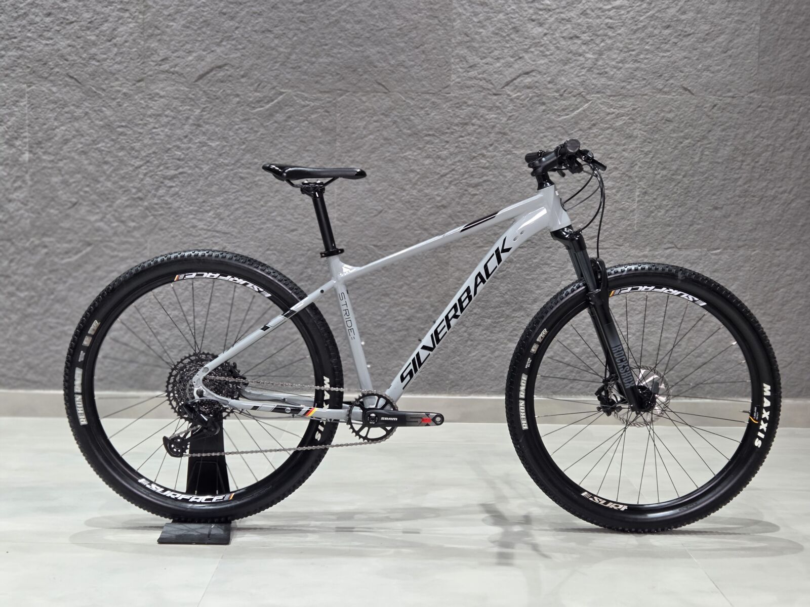 Silverback Stride SX (L) **2022-12SPD-ROCKSHOX** | Hardtail