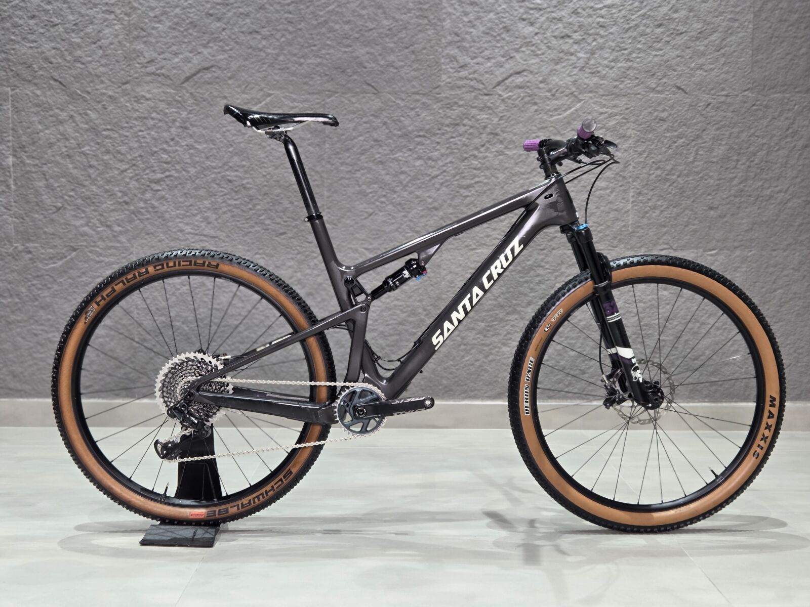 SANTA CRUZ BLUR C (XL) **CARBON-12SPD-DUAL.SUS** | Dual Suspension