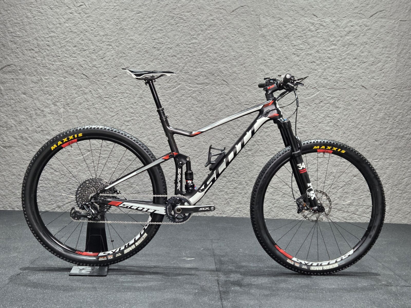 SCOTT SPARK 920 (M) **Carbon-12SPD-FOX** | Dual Suspension