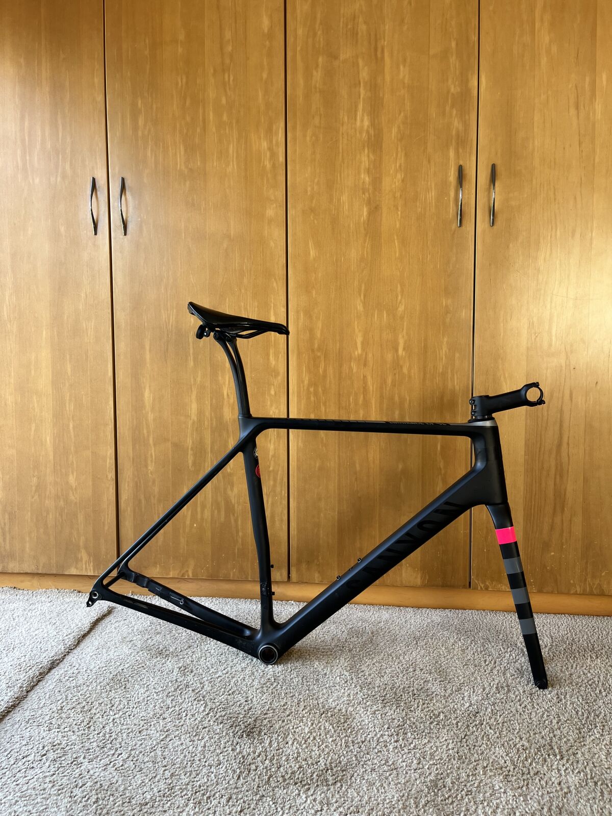 Canyon Endurace CF SL 8.0 Rapha frameset | Road Bike Frames | Bike Hub