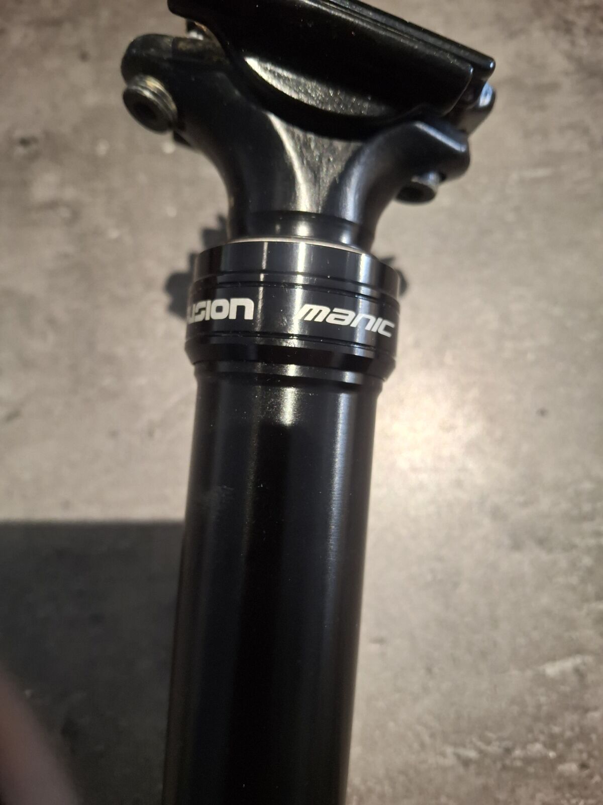 Fusion Manic Dropper post | Dropper Seat Posts | Bike Hub